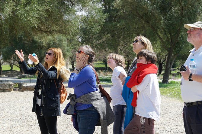 Athens Walking Private Tour - Licensed Tour Guide - The Guide’s Expertise and Delivery Style