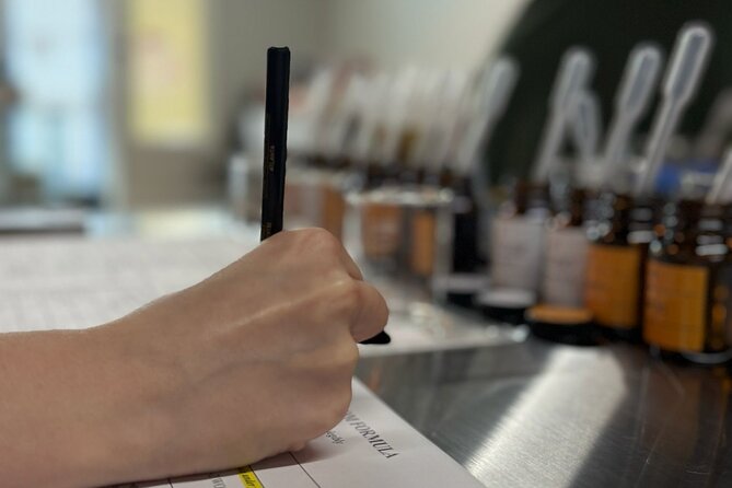 Atlanta: Fragrance After Dark - Make Perfume or Cologne - The Personalized Perfume Bottle and Gift Bag