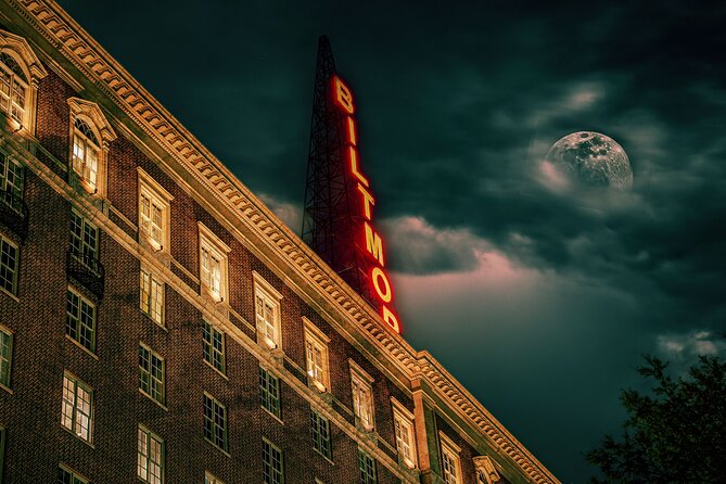 Atlanta Ghosts: Hauntings, Ghouls, and Phantoms of Atlanta - The Summit Fitness Center and Its Haunted Accidents