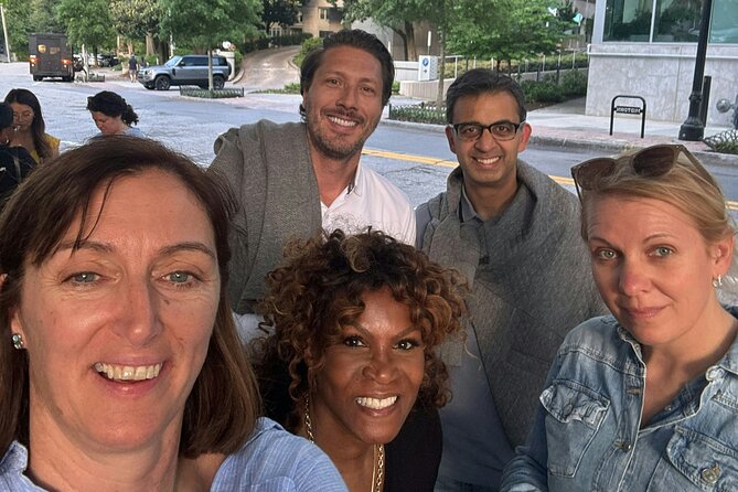 Atlanta Murder Mystery Quest Outdoor Detective Escape Game - Who Will Enjoy This Murder Mystery Experience?