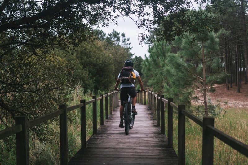 Atlantic Coast E-bike and Glass Museum tour - Visit to the Glass Museum: Discover Portugal’s Glassmaking Heritage