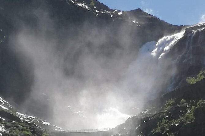 Audio-Guide Bus Tour at Scenic Routes of Åndalsnes to Trollstigen - How the Audio Guide Enhances the Experience