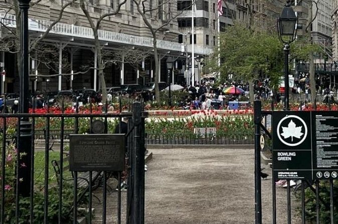 Audio Guided Tour of Hamilton The Musical in Lower Manhattan NYC - Fraunces Tavern Museum and Revolutionary Roots