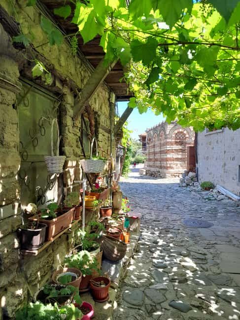 Audio guided Tour to Nessebar from Golden Sands and Varna - Who Should Consider This Tour?