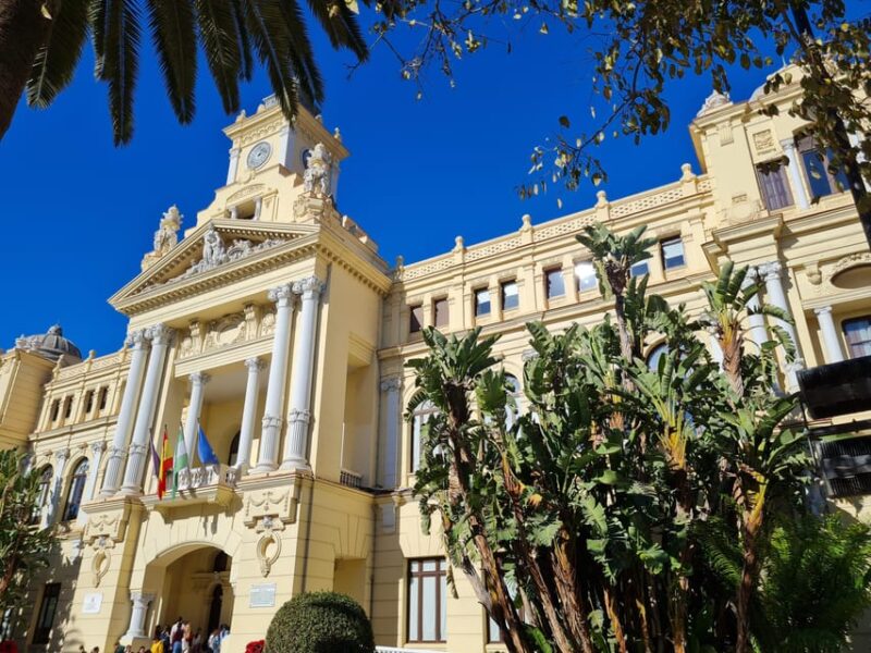 Audioguide City Walk Malaga for cruises (German & English) - Key Stops Include Architectural and Cultural Highlights