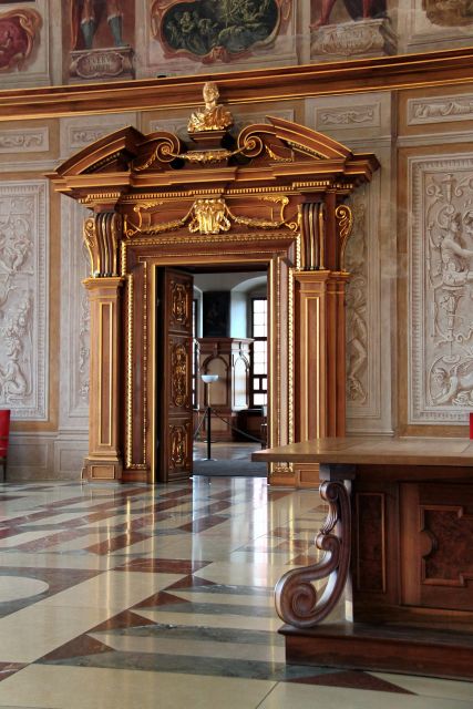 Augsburg - Private Historic Tour (Half Day) - Key Points