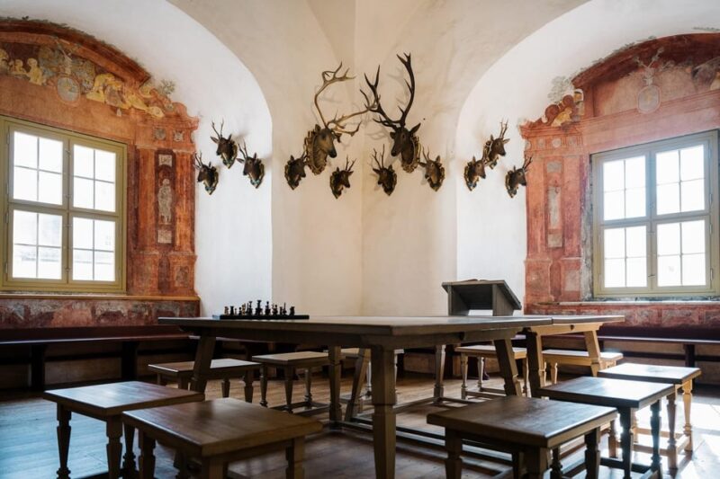 Augustusburg Castle: Guided tour - The Lindenhaus and Electoral Chambers