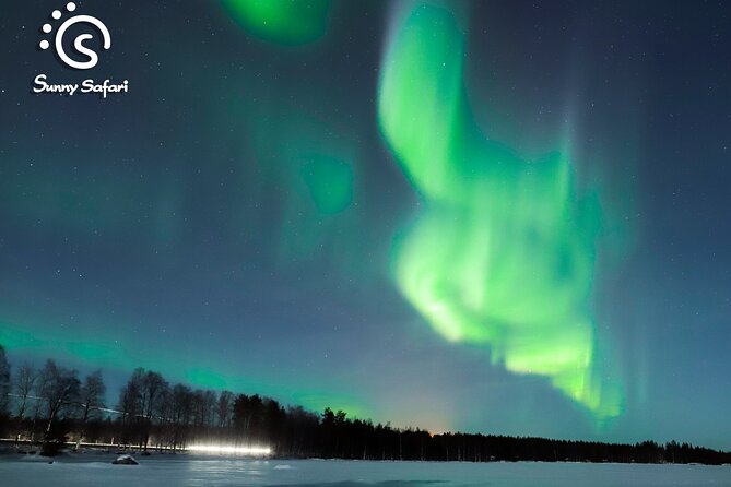 Aurora Borealis Trip in Lapland Lakeside - Key Points