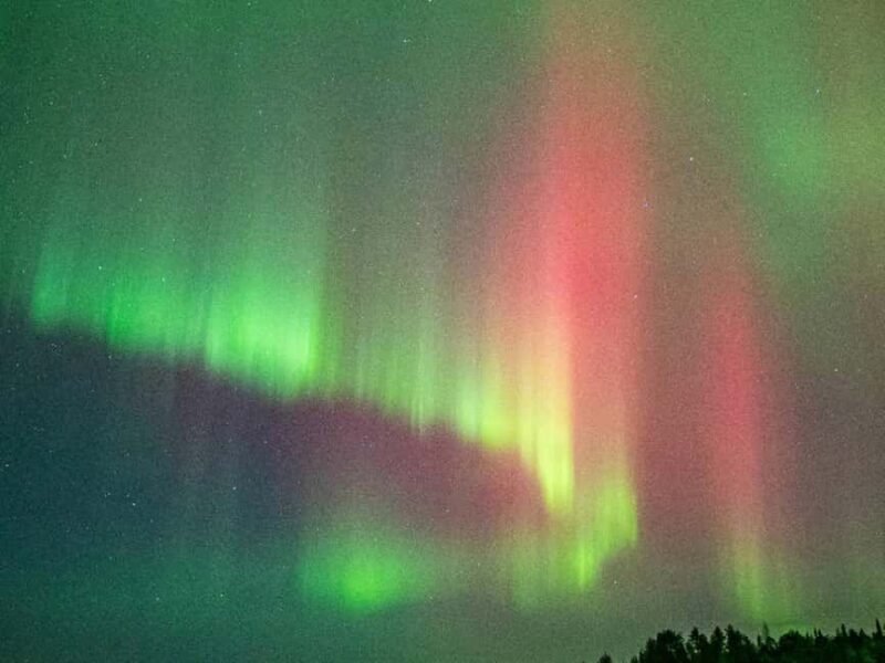 Aurora Hunt: Salmon in Kota & Professional Photography - Enjoy an Authentic Finnish Sauna Dinner with Northern Lights Photography in Lapland