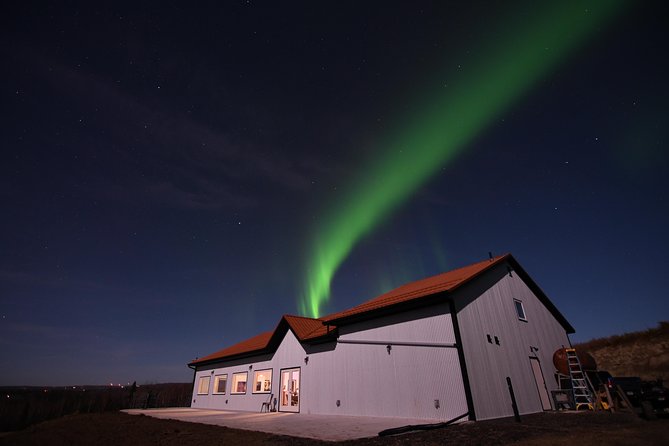Aurora Lodge Viewing - The Impact of Weather and Light Pollution