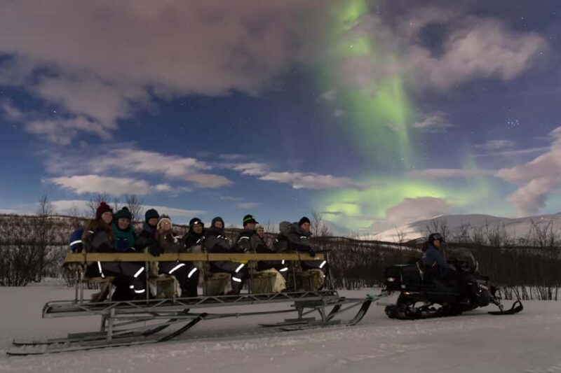 Aurora Snowmobile Sled Tour - Key Points