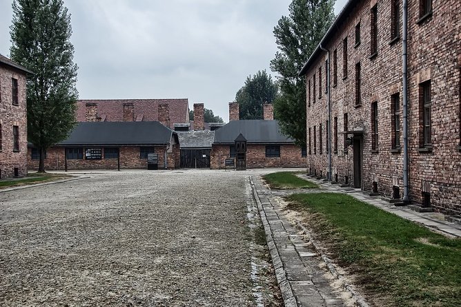 Auschwitz-Birkenau Live Guided Tour and Transfer from Krakow - The Emotional Impact: A Serious and Respectful Visit