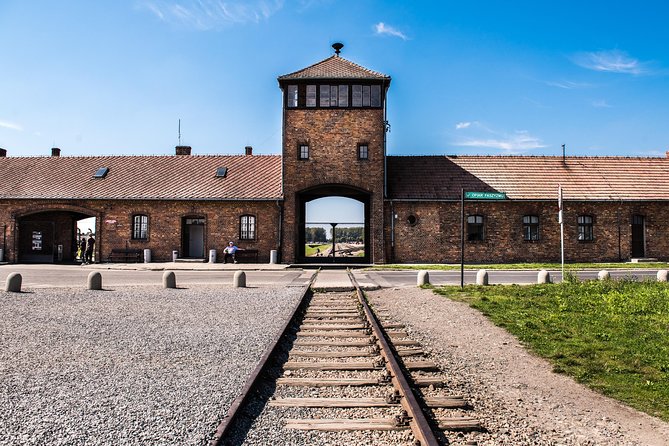 Auschwitz-Birkenau Memorial and Museum Trip from Krakow - The Significance of Visiting Auschwitz I and Birkenau
