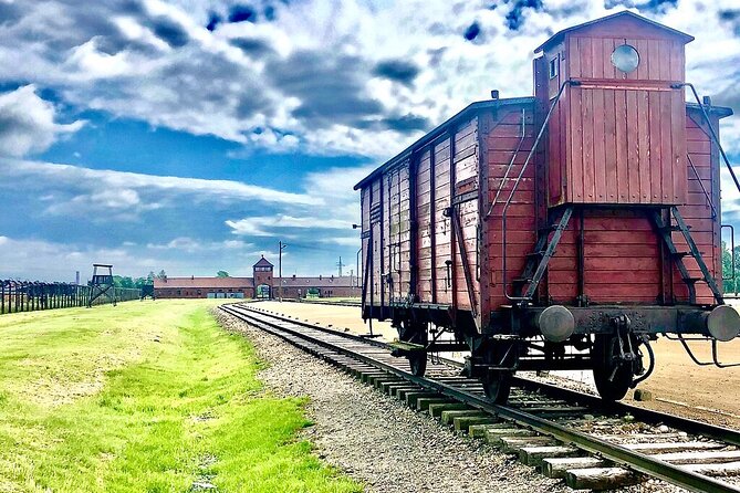 Auschwitz Birkenau Museum and Salt Mine All Inclusive DAY TRIP with Local Guides - Key Points