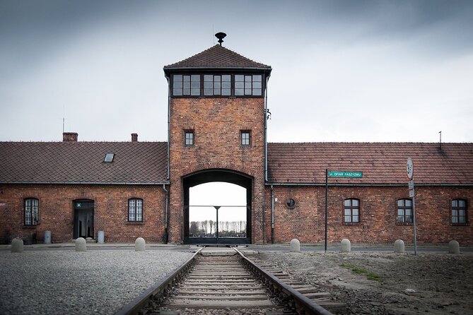 Auschwitz - Birkenau Private, 6-hr Study Tour - Booking and Availability: Planning Ahead