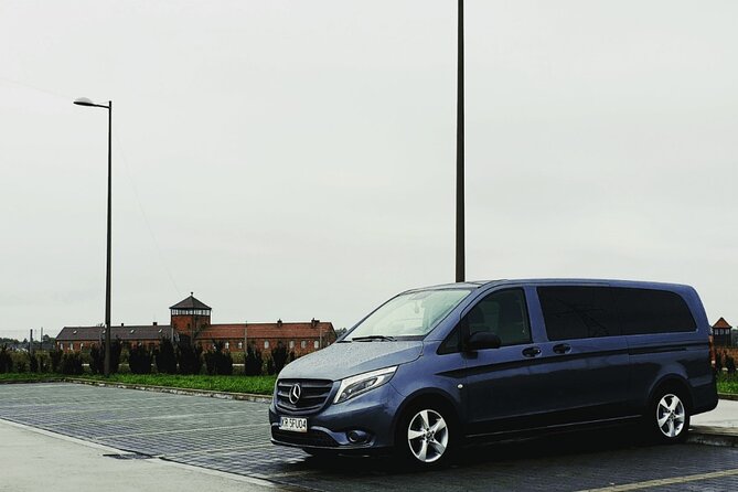 Auschwitz-Birkenau & Salt Mine Day tour - Visiting Auschwitz I and Auschwitz II-Birkenau