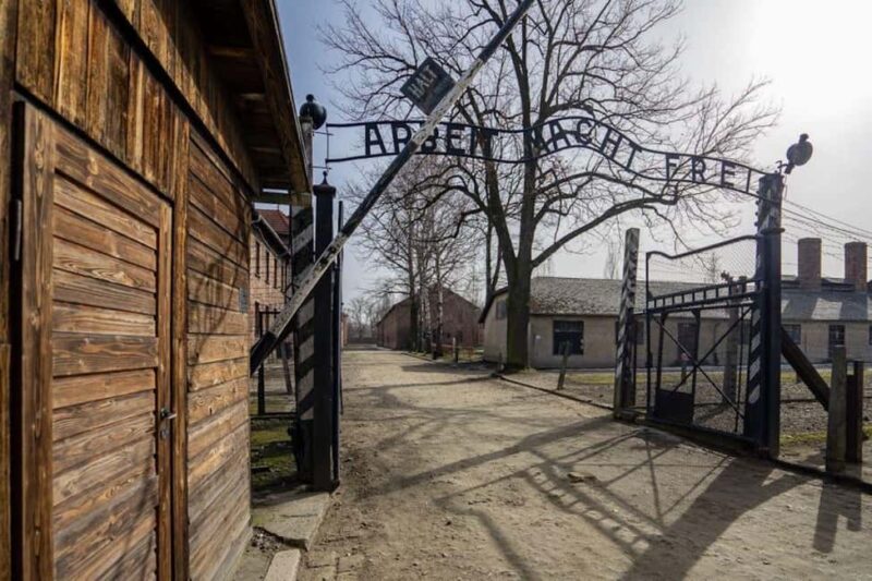 Auschwitz-Birkenau: Skip-the-Line Entry and Guided Tour - How This Tour Compares to Others