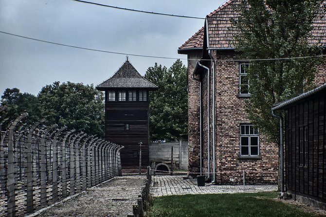Auschwitz-Birkenau Tour from Wrocaw - Pacing and Emotional Impact