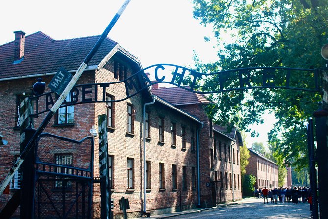 Auschwitz-Birkenau Tour: Tickets + Transportation from Krakow - Small Group Tours Enhance the Experience