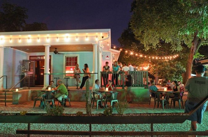 Austin Bar Hunt: Raging on Rainey - The Experience’s Best Uses: From Team Building to Celebrations