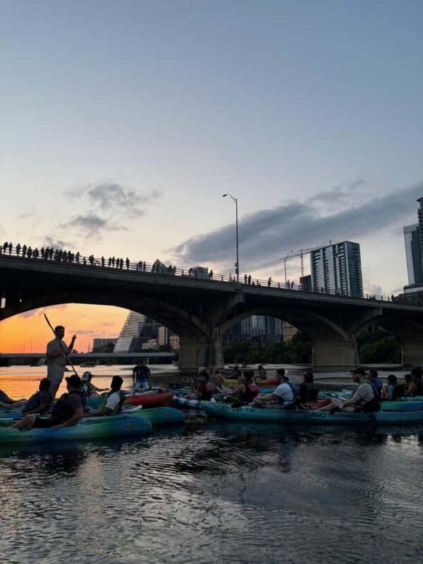 Austin: Bat Bridge Sunset Kayak Tour - Experience the Unique Sight of Austin’s Bat Colony from a Kayak