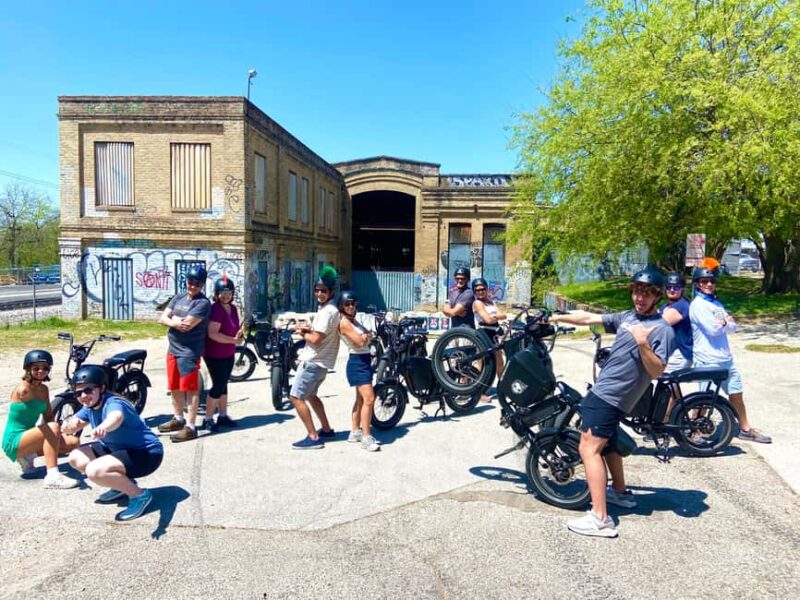 Austin: Biker Gang E-Bike Tour - The Guide and Tour Atmosphere