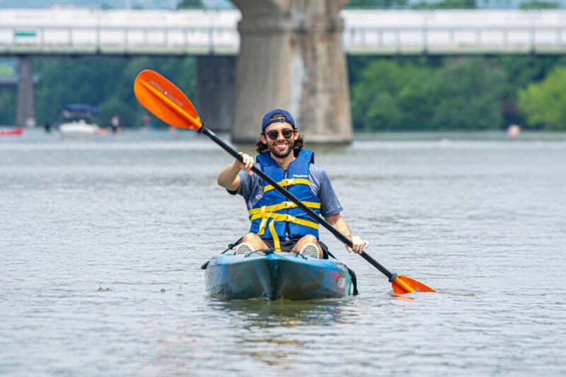 Austin: Downtown Skyline Kayaking Tour - High-Quality Kayaking Gear for a Comfortable Ride