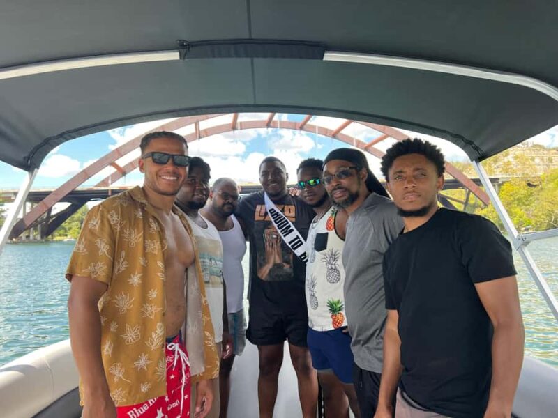 Austin: Lake Austin Private Boat Cruise - Full Sun Shading - Relaxing on the Water with Sun Protection and Water Activities