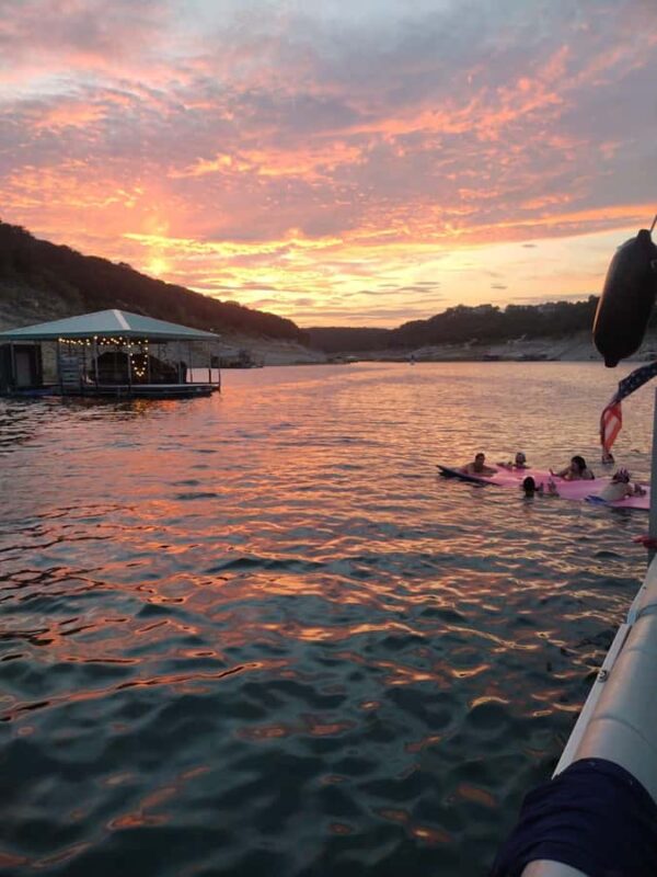 Austin: Lake Travis Cruise with Captain - The Allure of the Sunset Cruise