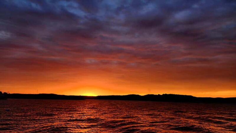 Austin: Lake Travis Cruise with Captain - Meeting Point and How to Join
