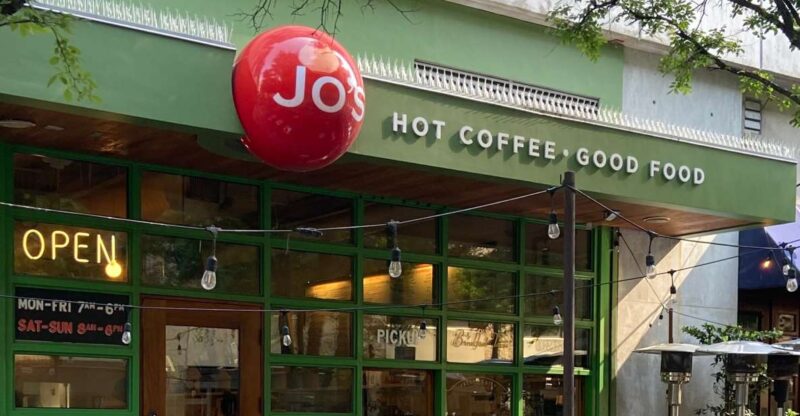 Austin: Morning History Walking Tour of Downtown Austin - Inside the Historic Driskill Hotel