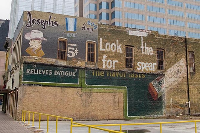 Austin Small Group Morning Walk - Starting Point at Jos Coffee in Downtown Austin