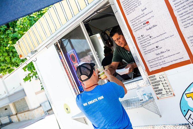 Austin Street Art and Street Food Tour with Local Guide - Food and Drinks: Tasty Treats Included