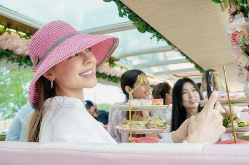 Austin: Tea Around Town Bus Tour with Live Music - The Tea Service: Premium Teas and Tasty Bites