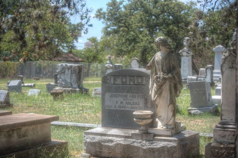 Austin: The Madam's Curse - Physical and Practical Aspects of the Tour