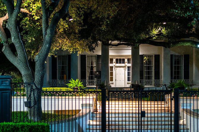 Austin Walking Ghost Tour - Key Points