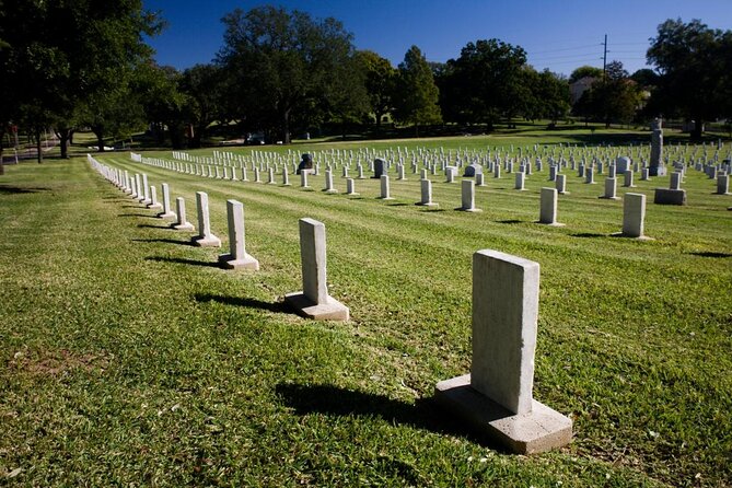 Austin's Gem Bike Tour - Discover Austin’s Landmarks and Local Breweries on a Bike Tour