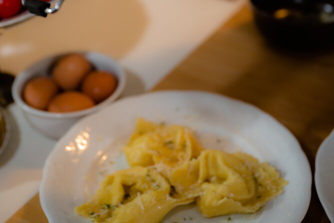 Authentic 4-Course Dinner and Wine Pairing in Florence - Valeria: The Heart of the Experience