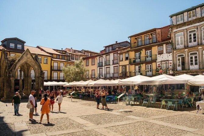 Authentic Braga & Guimarães: Small Historical Group Tour - Braga’s Religious Landmarks and Architectural Gems