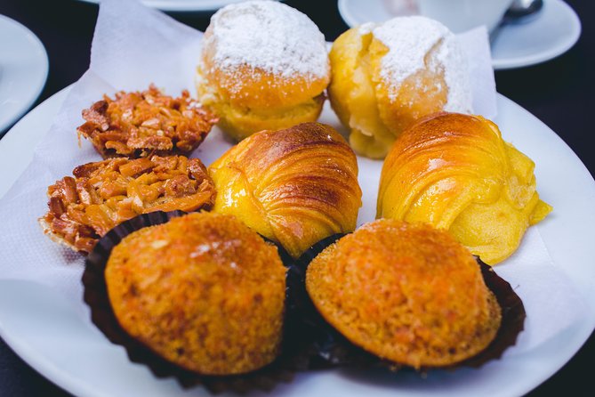 Authentic Food and Wine Tour in Porto by Food Lover Tour - Physical Requirements and Group Size