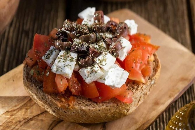 Authentic Food Tasting Experience Paros! VeganVegetarianCarnivore - Key Points