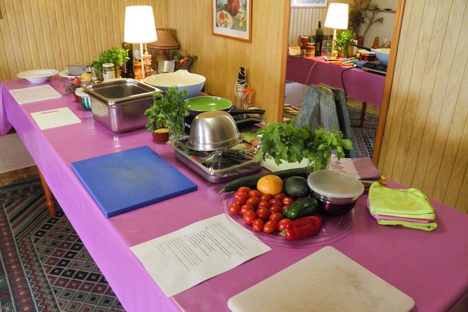 Authentic Greek Cooking & Foraging Experience in Syros with Maria - Enjoy a Heartwarming Greek Meal in a Cozy Setting