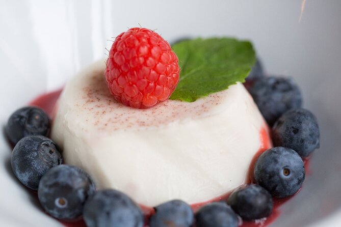 Authentic Italian Cooking Class in Seattle (5-Course Meal) - Key Points