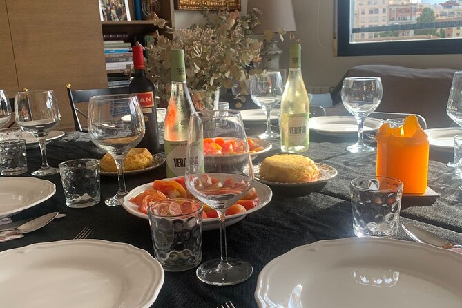 Authentic Paella Dinner in Valencia - Meeting Point and Logistics for a Smooth Experience