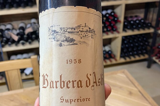 Authentic Piedmont wine tour with a local Sommelier - Scenic Drives and Panoramic Views of Monferrato