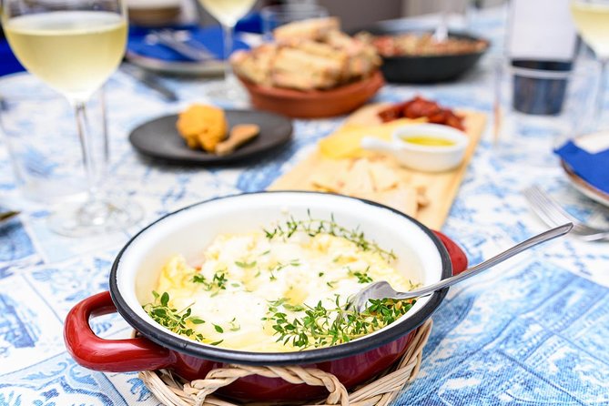 Authentic Portuguese Cooking Class and Dinner in a Lisbon Home - Discover an Authentic Portuguese Cooking Experience in a Lisbon Home