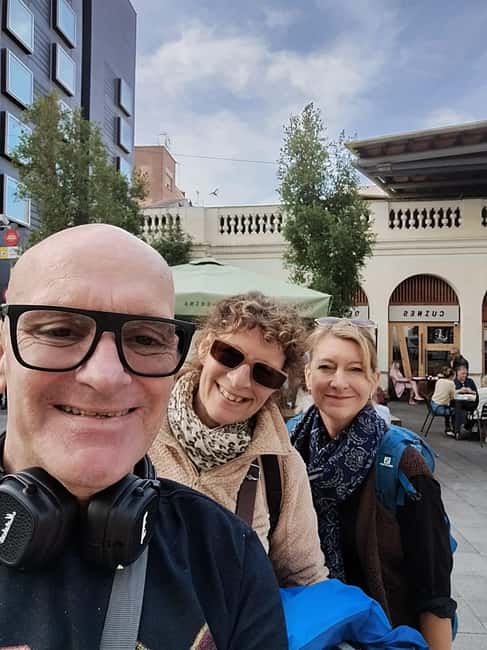 Authentic private tour of Barcelona in French - Exploring the Gothic Quarter’s Architectural Marvels