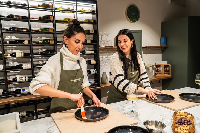 Authentic Roman Pizza, Suppli & Gelato Workshop with Italian Wine - Enjoy Your Creations with Unlimited Italian Wine