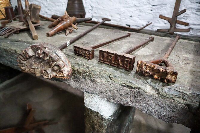 Authentic Small Group Douro Wine Tour with Lunch & River Cruise - Returning to Porto with Last Looks at the Douro