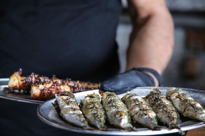 Authentic Tastes of Santorini - Vineyard Visit and Local Wine Tasting